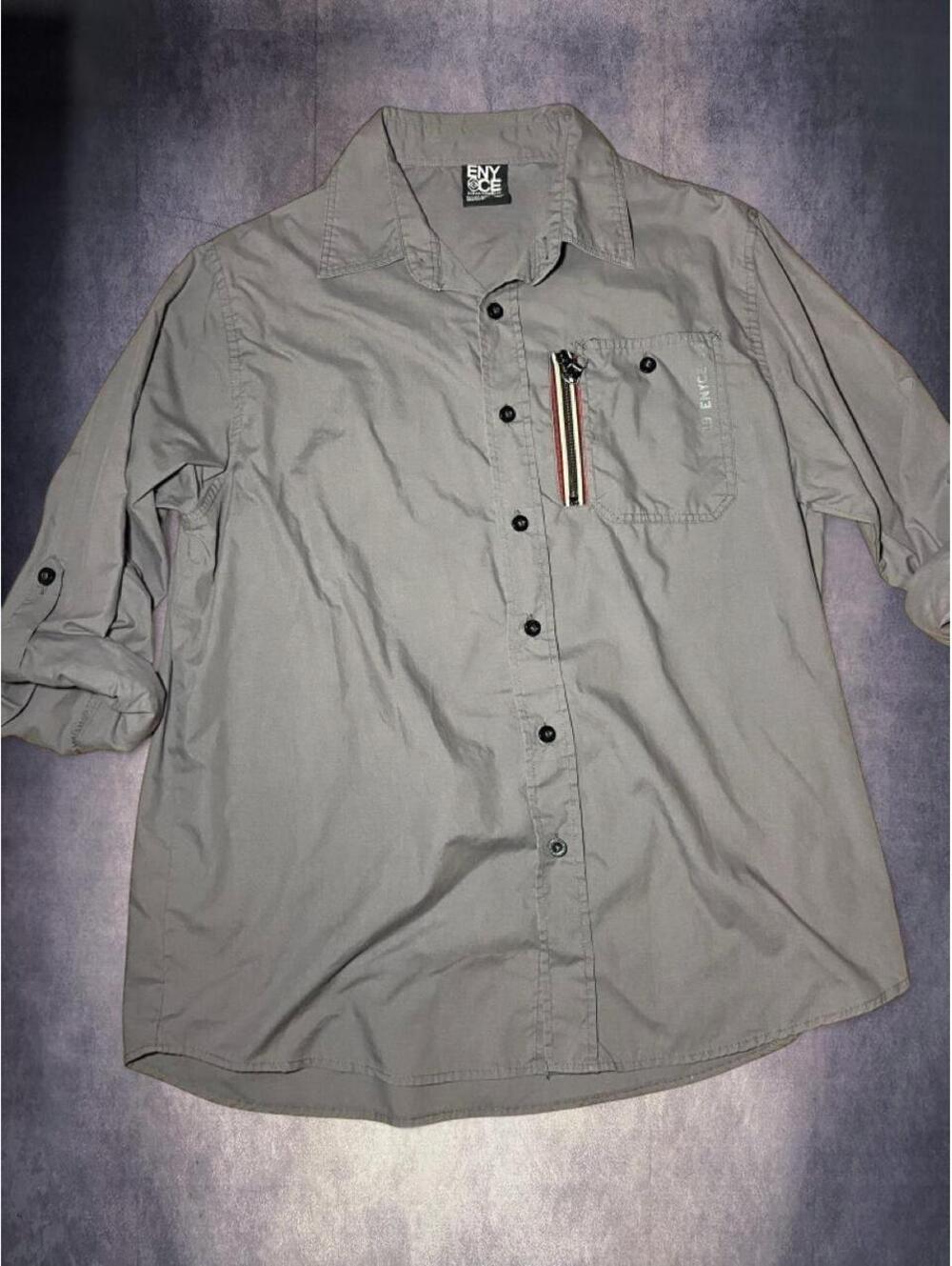 Vintage Enyce grey button up shirt with zipper pocket